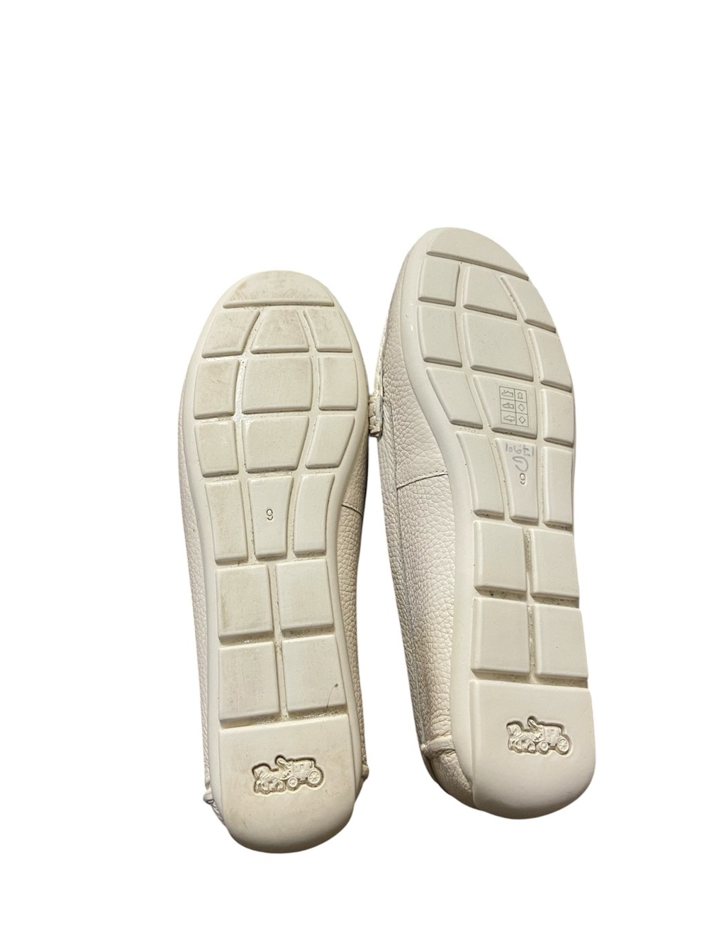 Coach off white Pebbled Leather Logo Bit Loafers Sz 9 - Picture 6 of 9